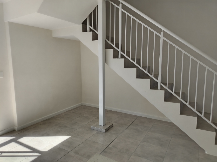 To Let 2 Bedroom Property for Rent in Stellendale Western Cape